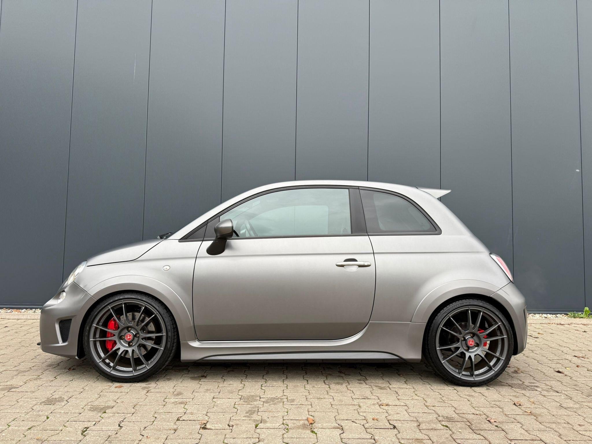 Fiat 500 1.4 T-Jet Abarth Biposto uniek!, Voorwielaandrijving, Gebruikt, Bedrijf, Handgeschakeld