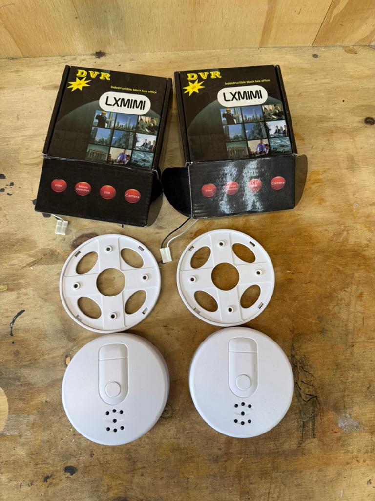 Verborgen camera in rookmelder met wifi en 128GB SD-kaart, Ophalen of Verzenden, Zo goed als nieuw, Binnencamera