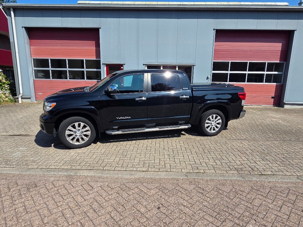 Toyota Tundra Platinum 5.7 V8 FlexFuel CrewMax | LPG | 4x4, Auto's, Automaat, Euro 5, Zwart, Vierwielaandrijving