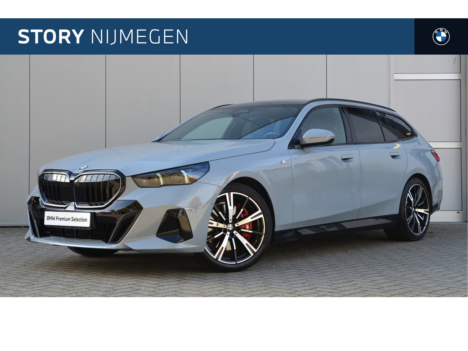 BMW 5 Serie Touring 540d xDrive M Sport Automaat / Panoramad, Auto's, 12 maanden, Gebruikt, 2993 cc, Diesel