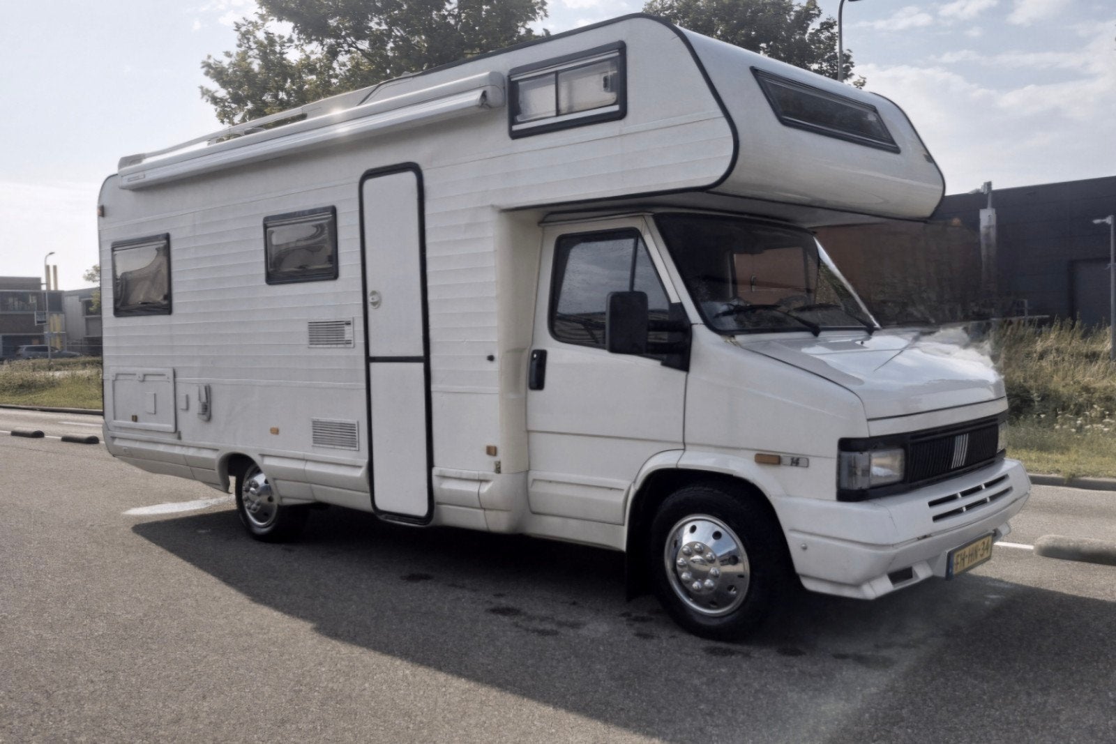 Een superleuke 6 persoons Fiat Ducato met Alkoof opbouw, Alkoof, Fiat, Particulier, Afzuigkap