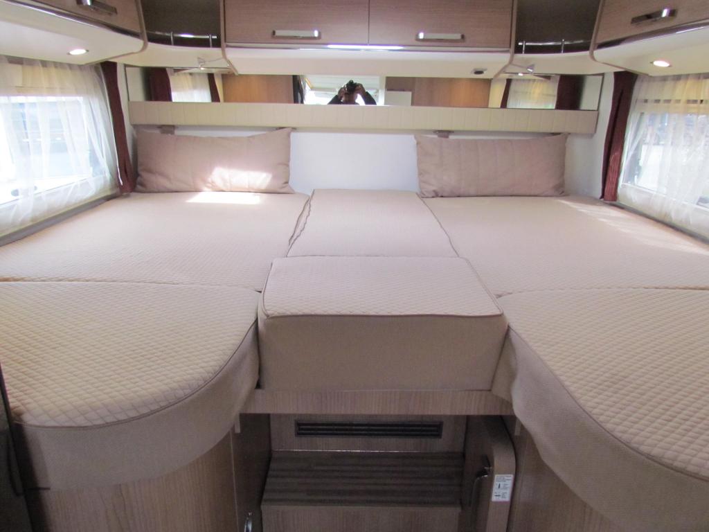 Malibu I 441 LE L/H-bed, Automaat, Caravans en Kamperen, Campers, Fiat, Bedrijf, Diesel, L-zit