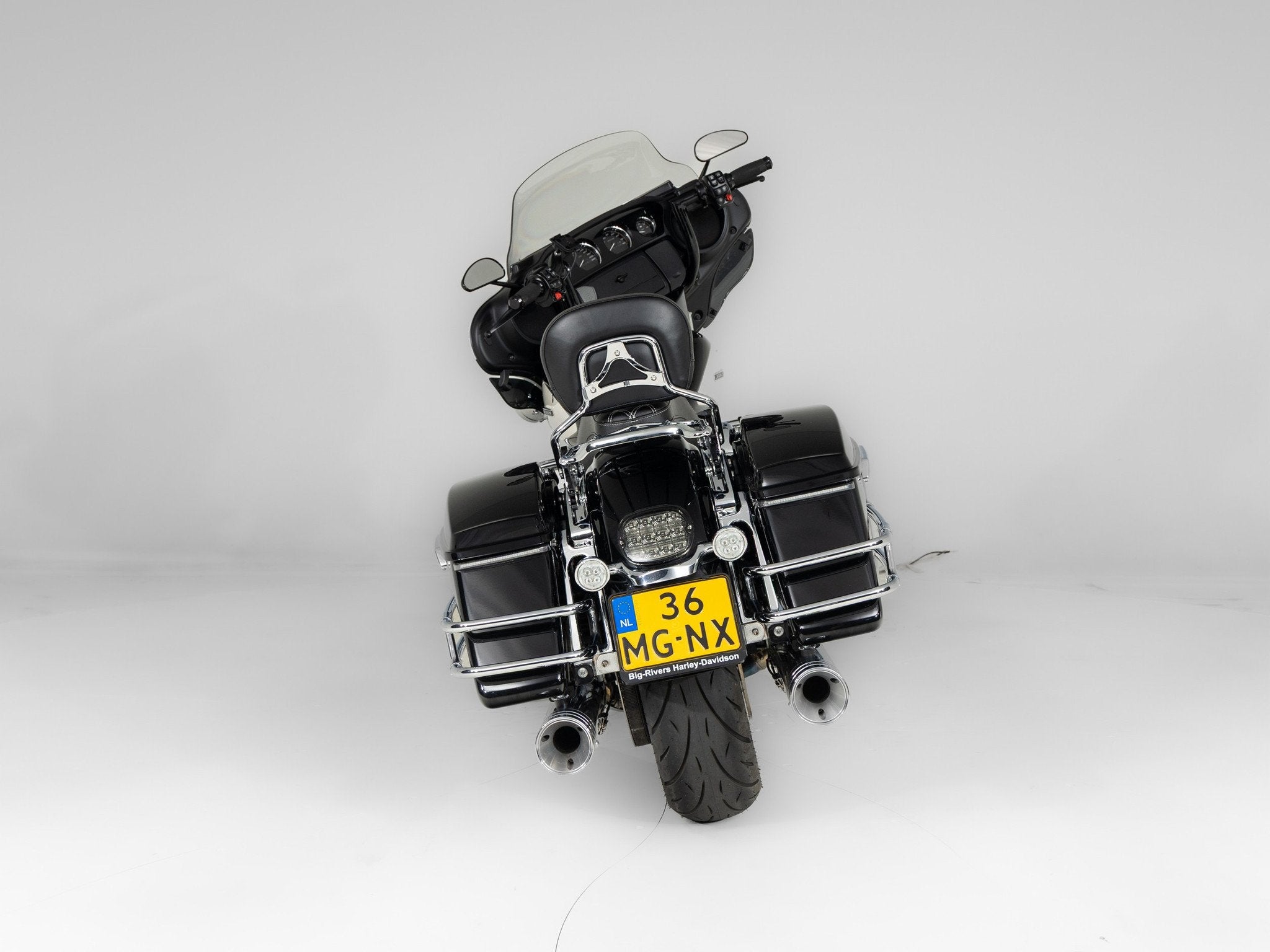 Harley-Davidson POLICE ELECTRA GLIDE (bj 2016), 1690 cc, Bedrijf, Meer dan 35 kW, Zuiderweg 164
1461 GN  Zuidoostbeemster, NL