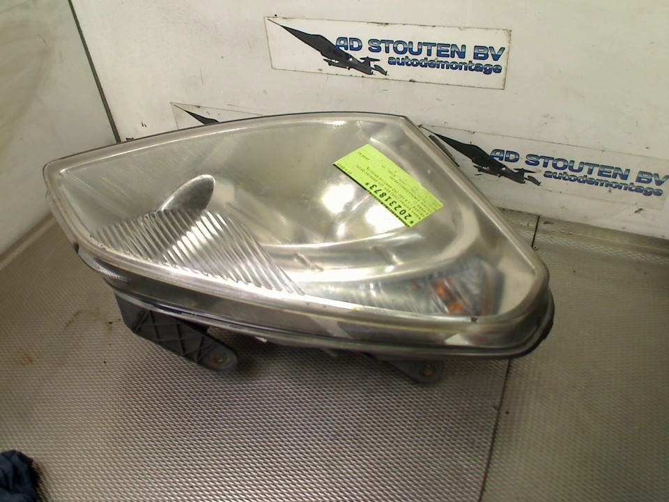 Koplamp Rechts Nissan Qashqai (J10) (2007-02/2010-10), Auto-onderdelen, Verlichting, Gebruikt, Germany@nissan-services.eu, Kronenweg 38, Wesseling 50389, , Duitsland