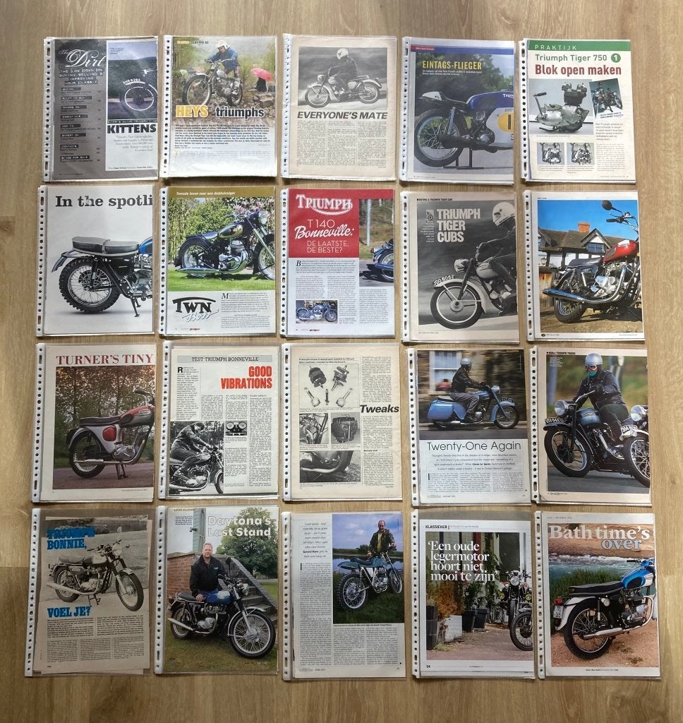 Map met documentatie  Triumph  Motoren / motorfietsen, Verzenden, Triumph