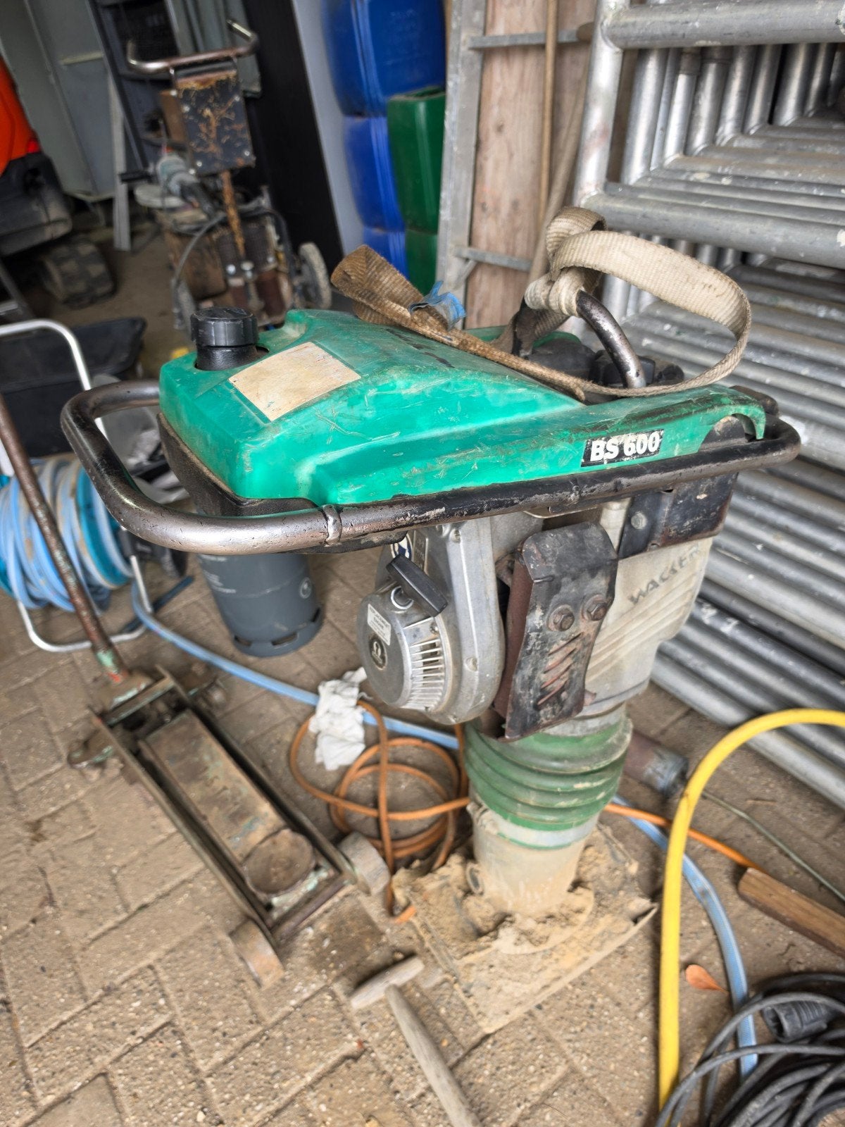 Wacker BS 600 Trilstamper - Krachtige Verdichter, Ophalen of Verzenden