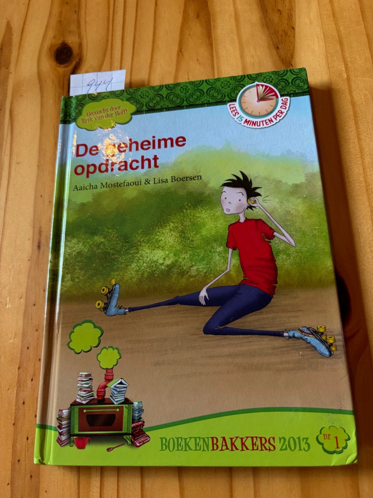 Aaicha Mostefaoui - De geheime opdracht, Boeken, Fictie algemeen, Ophalen of Verzenden, Zo goed als nieuw, Aaicha Mostefaoui; Lisa Boersen