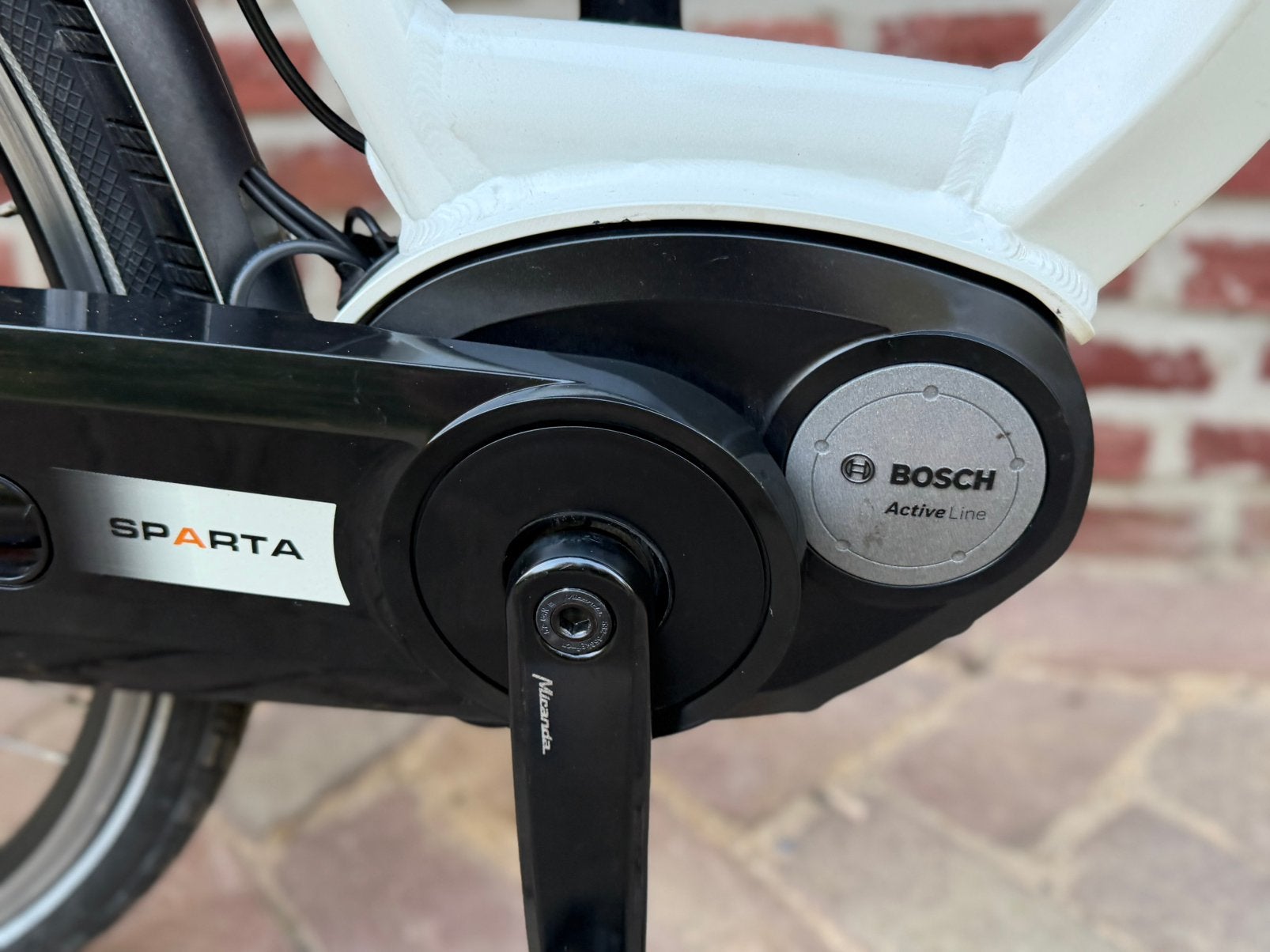 Foto 6 van Als nieuwe Sparta MNB elektrische fiets bosch middenmoter