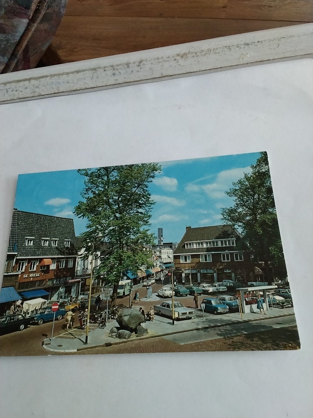 Oude ansichtkaart Hilversum, 1980, Werelddierendag, Ophalen of Verzenden