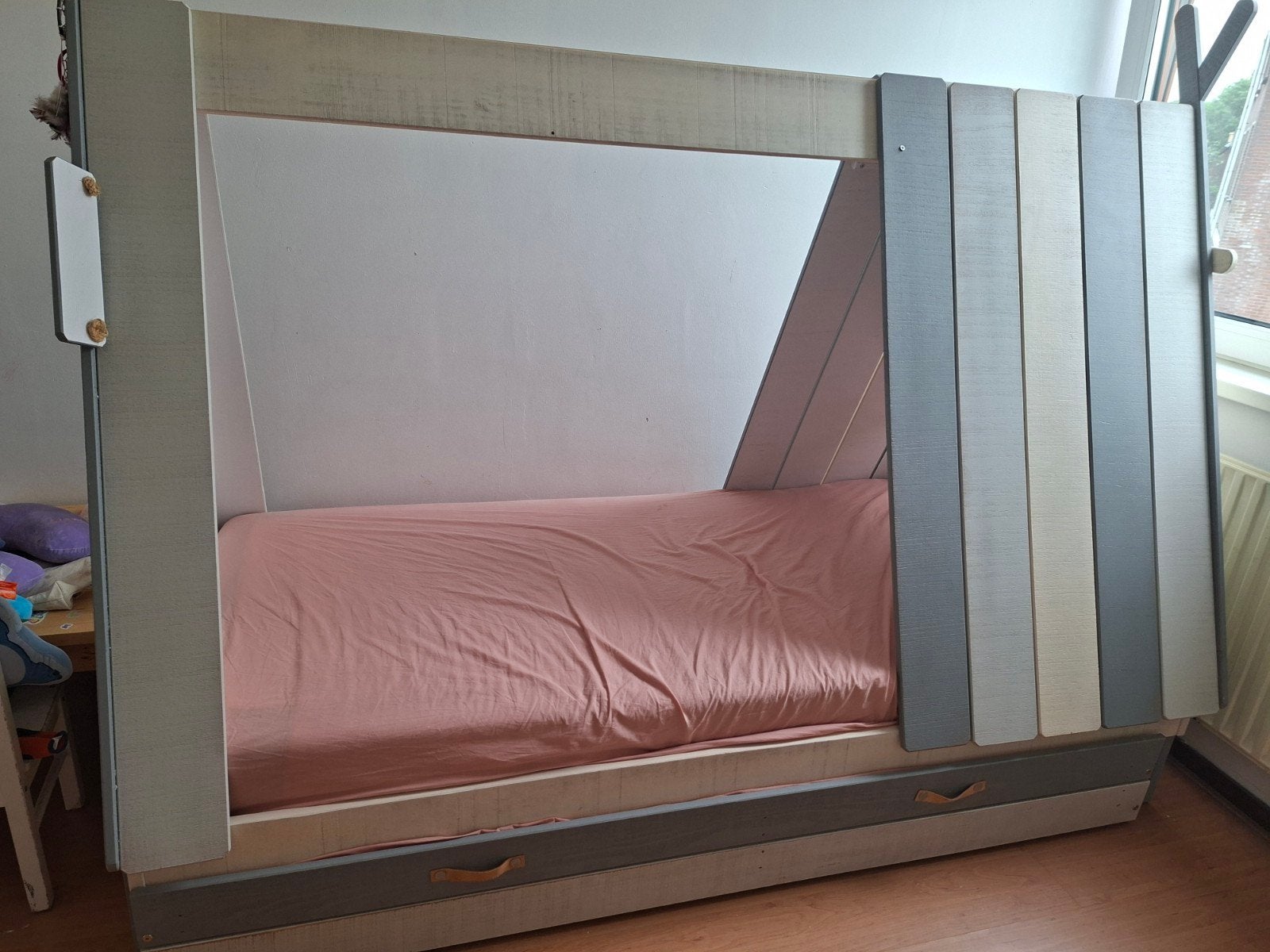 Gratis Kinderbed / Tentbed met uitschuifbare slaaplade, Ophalen, Gebruikt, 70 tot 85 cm, 140 tot 160 cm