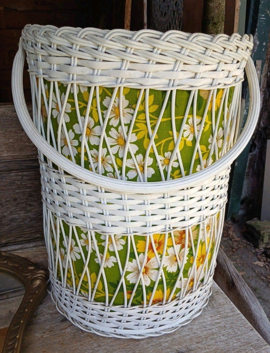 Vintage Witte Was-/Opbergmand met Bloemenmotief, Antiek en Kunst, Ophalen of Verzenden