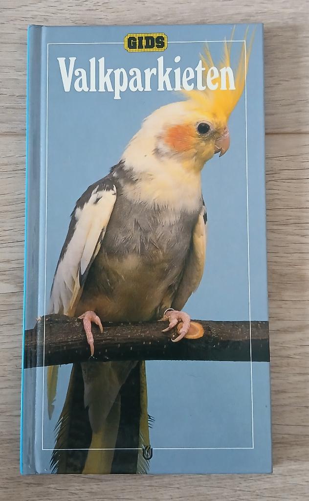 David Alderton - Valkparkieten, Boeken, Ophalen of Verzenden, Zo goed als nieuw, Vogels