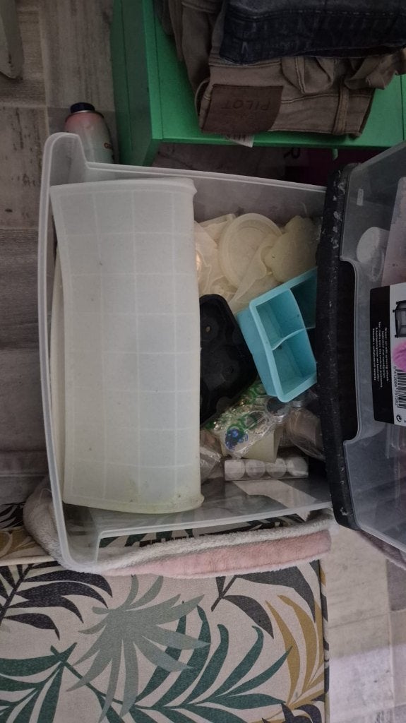 Assortiment epoxy/hars/resin materialen, Gebruikt, Overige typen, Ophalen of Verzenden, Rubber