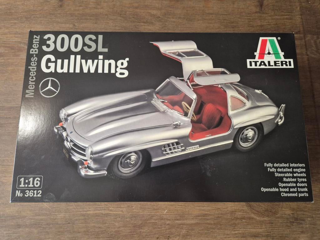 Italeri Mercedes-Benz 300SL Gullwing 1:16, Groter dan 1:32, Nieuw, Ophalen of Verzenden, Italeri