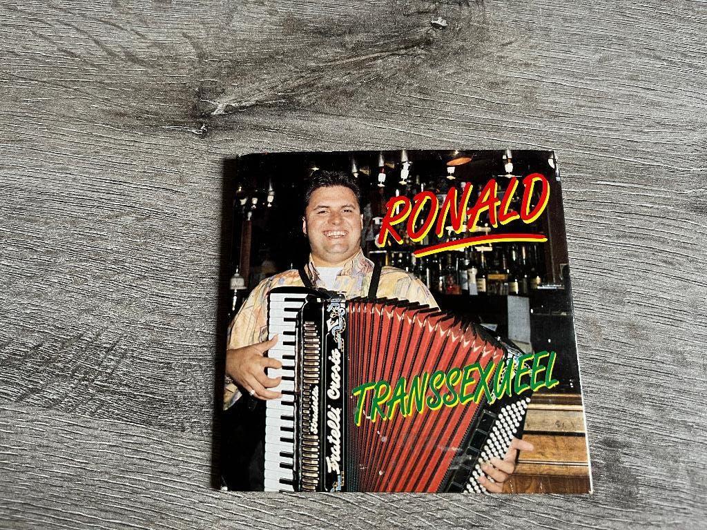 CD Ronald Transsexueel, Ophalen of Verzenden, Gebruikt, Levenslied of Smartlap