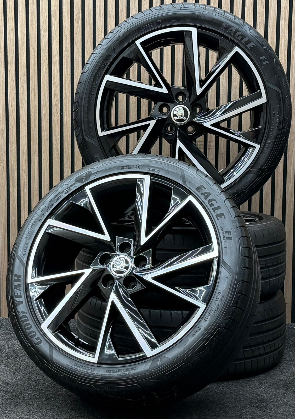 ZGAN! Originele 18 inch Skoda Kamiq Vega 5x100 ET39 Goodyear, Ophalen, 18 inch, 215 mm, .