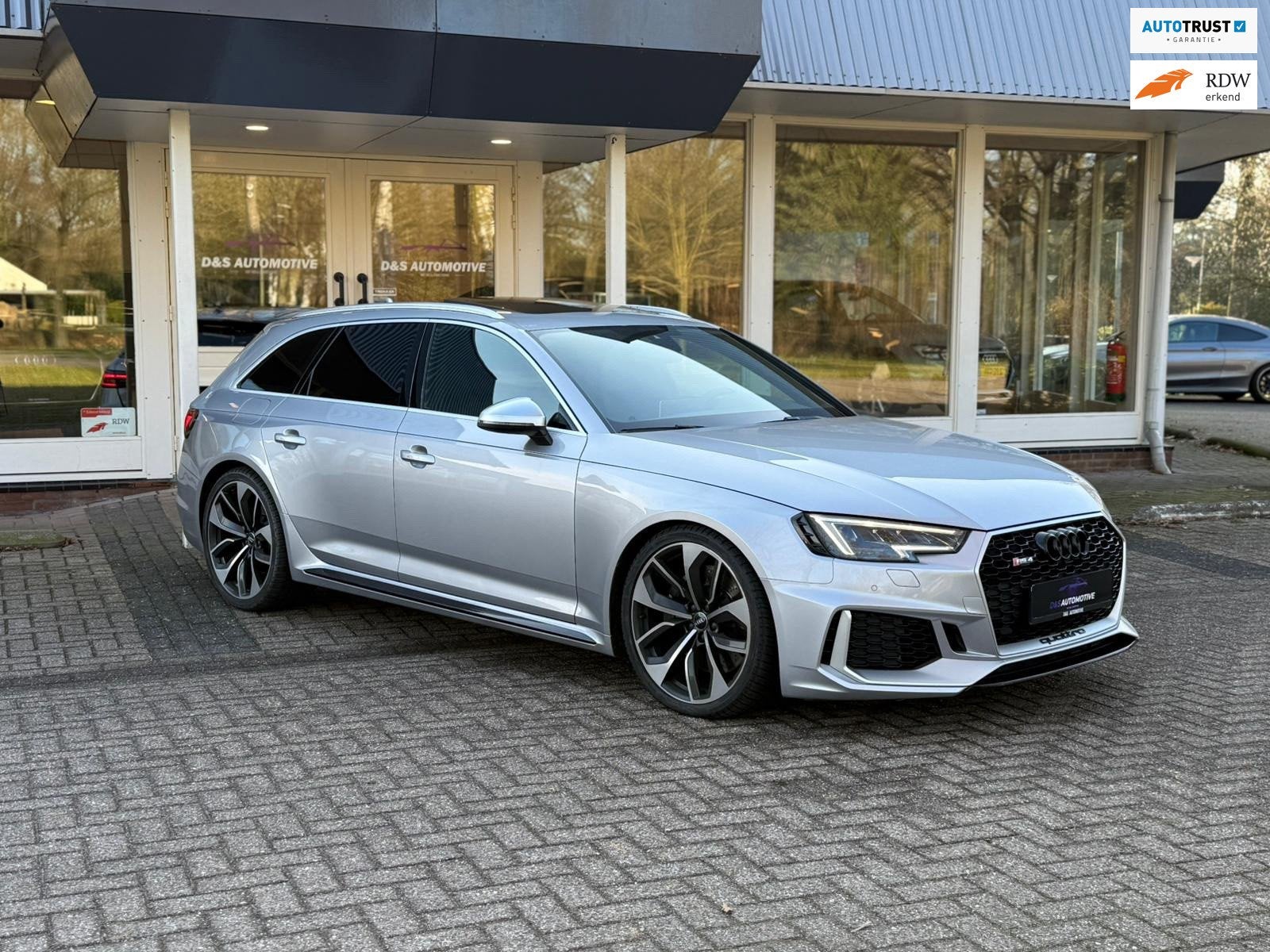 Audi RS 4 2.9 TFSI quattro /pano/massage/matrix led, Auto's, Automaat, Gebruikt, Euro 6, Vierwielaandrijving