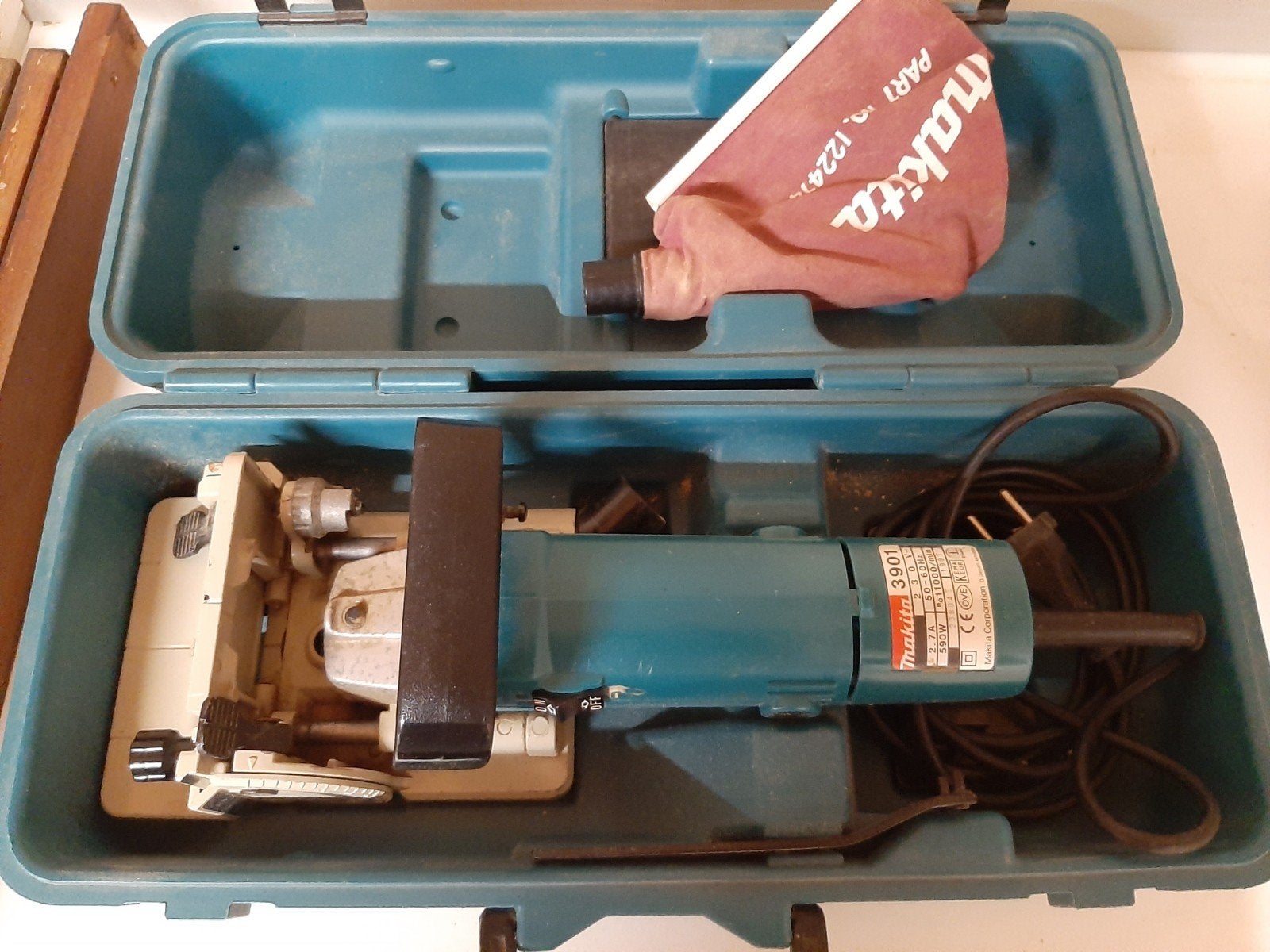 Makita 3901 Lamellenfrees - Perfect werkend, incl. koffer, Gebruikt, Lamellenfrees, Ophalen of Verzenden, Makita