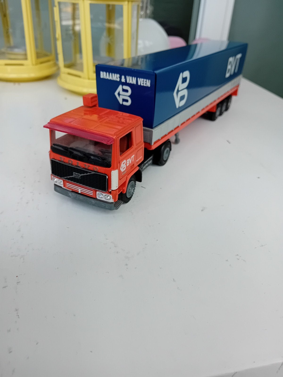 Volvo F10 Braams en van Veen, Ophalen of Verzenden, Zo goed als nieuw, Bus of Vrachtwagen, Tekno