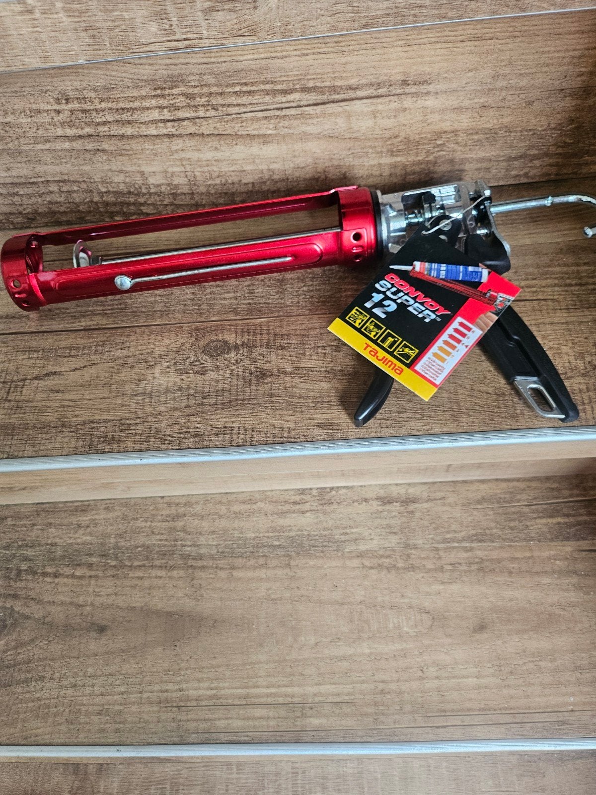 Tajima Convoy Super 12 Kitspuit - Nieuw, Doe-het-zelf en Verbouw, Gereedschap | Handgereedschap, Ophalen of Verzenden, Nieuw, Kitspuit
