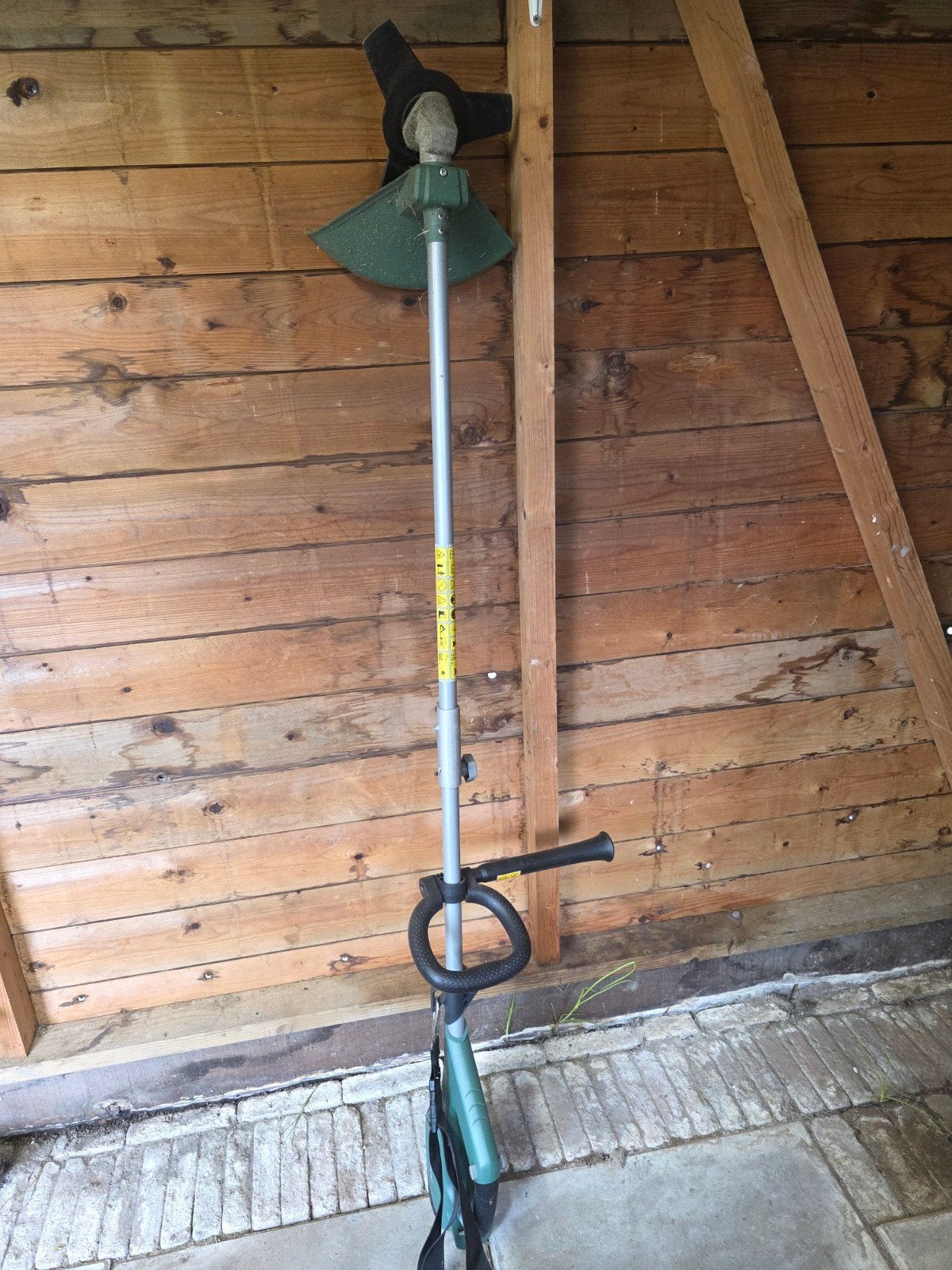 Bosch elektrische grastrimmer (AFS 23-37), Ophalen, Cirkelmaaier, Gebruikt, Elektrische grasmaaier