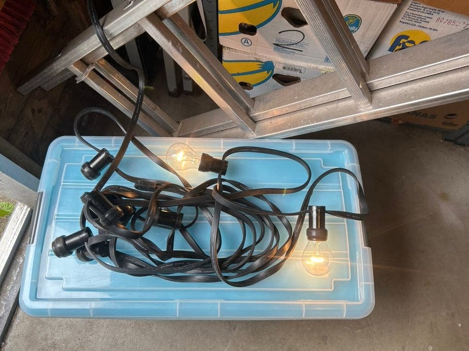 Sfeervolle buitenverlichting - Lichtslinger met gloeilampen, Huis en Inrichting, Lampen | Overige, Gebruikt, Ophalen of Verzenden