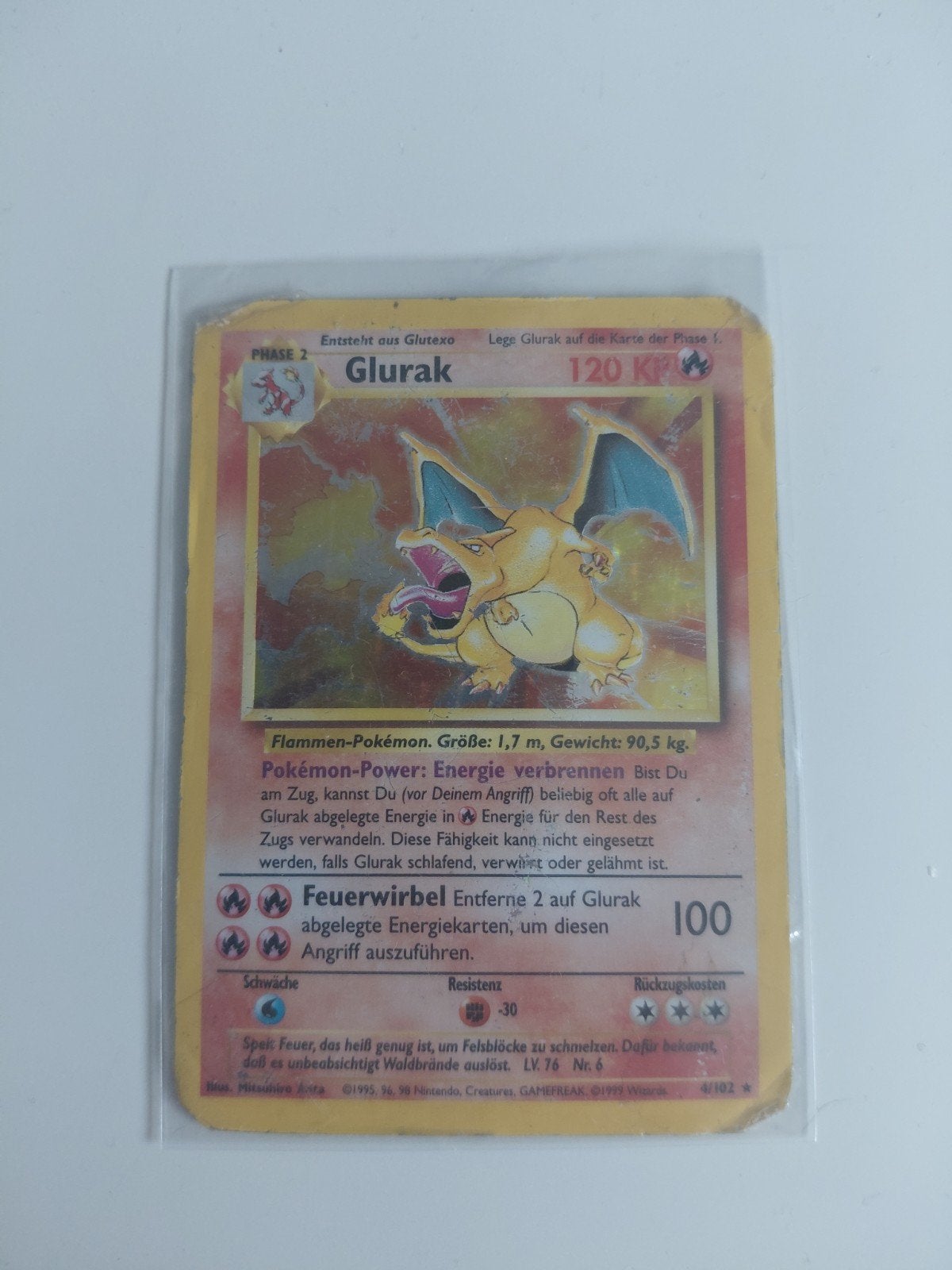 charizard base holo Poor, Ophalen of Verzenden, Zo goed als nieuw