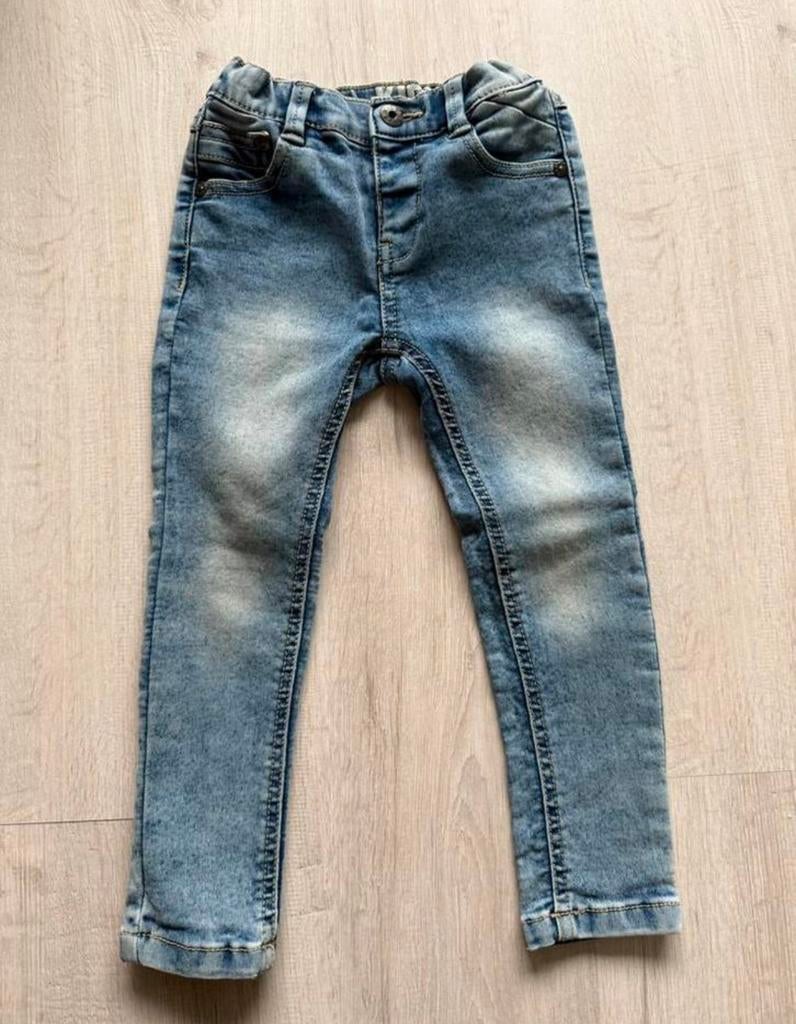 Wibra skinny jeans blauwe denim stretch spijkerbroek 98, Ophalen of Verzenden, Zo goed als nieuw, Jongen of Meisje, Broek