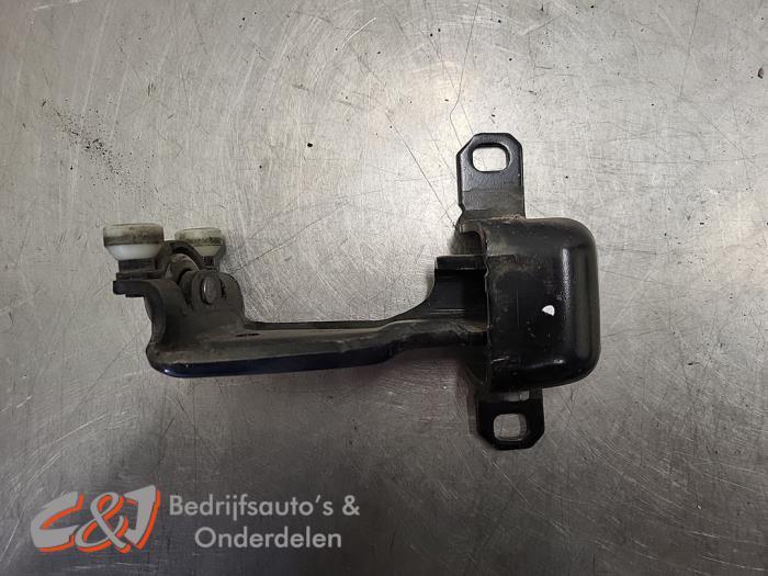 Schuifdeurrol rechts van een Mercedes Vito (9963), Gebruikt, -, Ophalen of Verzenden, -