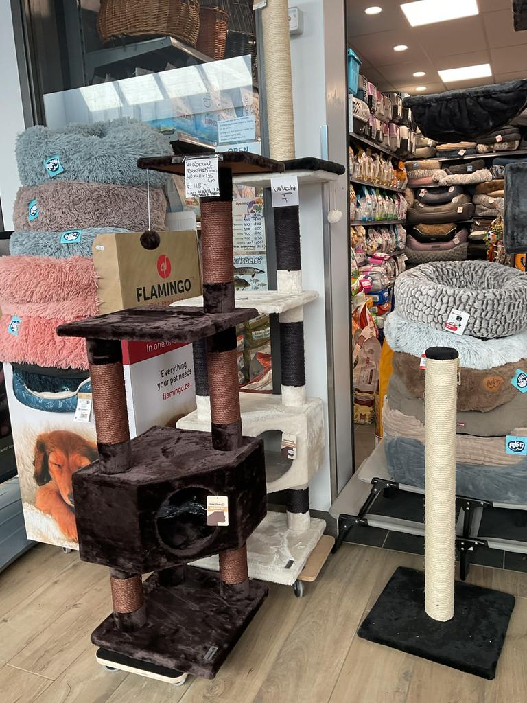 Beeztees krabpaal bruin hoekmodel, Dieren en Toebehoren, Ophalen, Nieuw, Krabpaal