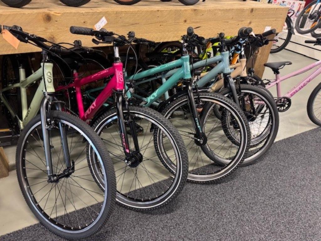 AMIGO Urban Kinderfiets uit voorraad vanaf €229.-, Ophalen of Verzenden, Nieuw, 20 inch of meer, Amigo