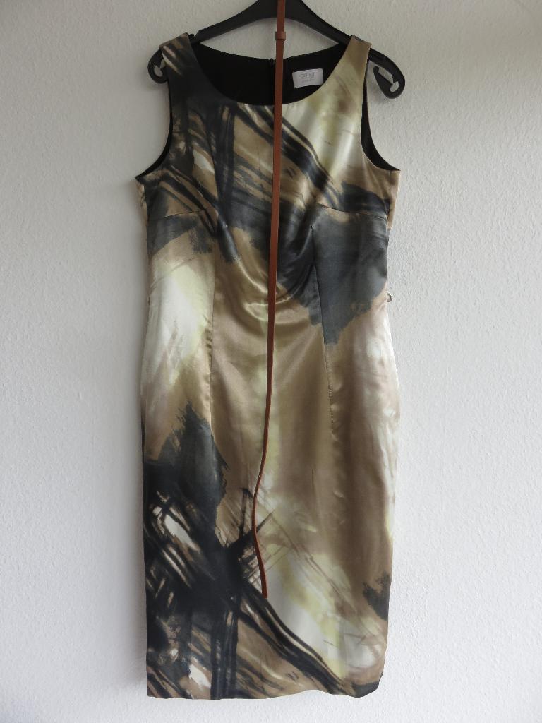 Esprit Collection Paradiso cocktailjurk zwart goud maat 36, Zwart, Cocktailjurk, Ophalen of Verzenden, Zo goed als nieuw