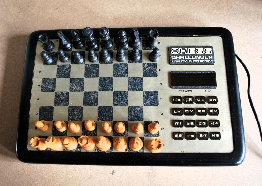 Schaakcomputer Fidelity Voice Chess Challenger., Hobby en Vrije tijd, Ophalen of Verzenden, Minder dan 500 stukjes, Gebruikt, Schaken