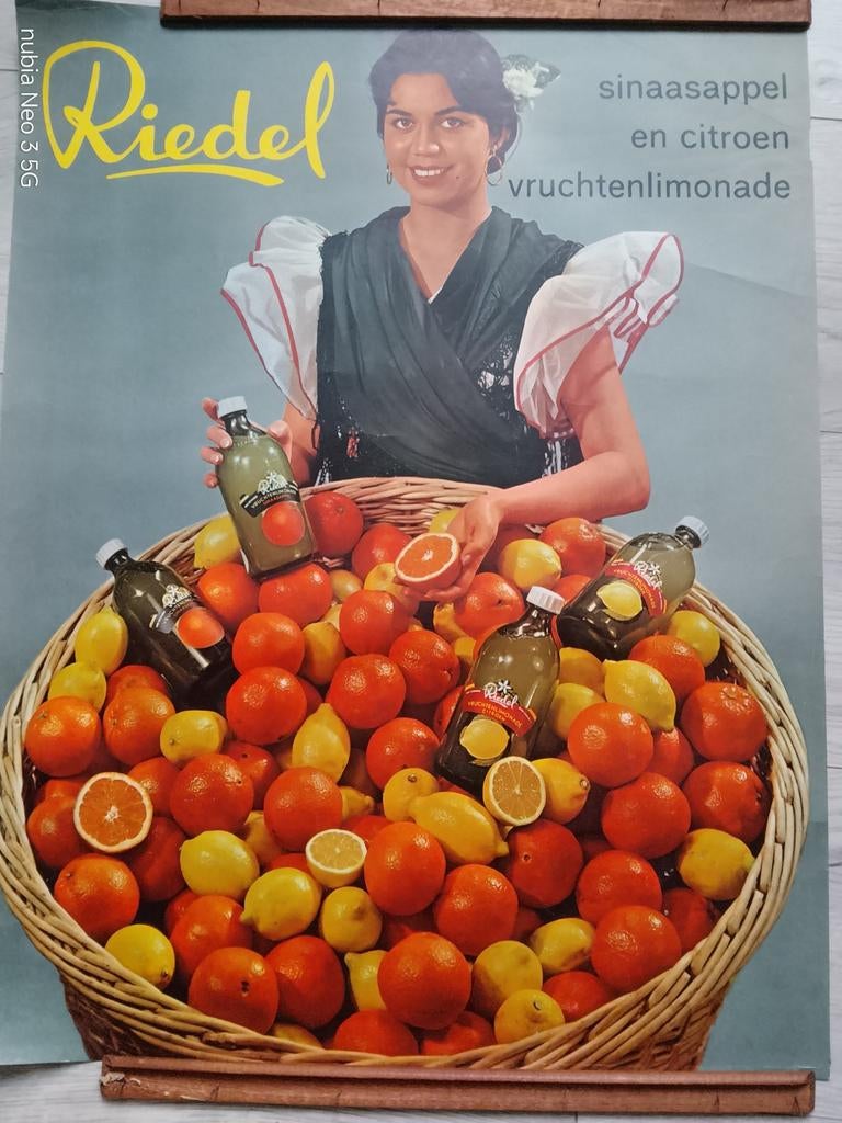 Oud reclame affiche Riedel vruchtenlimonade, Verzamelen, Ophalen of Verzenden, A1 t/m A3, Reclame, Rechthoekig Staand