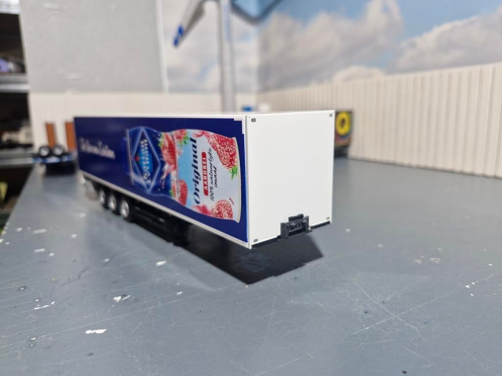 Kastentrailer wsi, Hobby en Vrije tijd, Modelauto's | 1:87, Ophalen of Verzenden, Zo goed als nieuw, Bus of Vrachtwagen, Overige merken