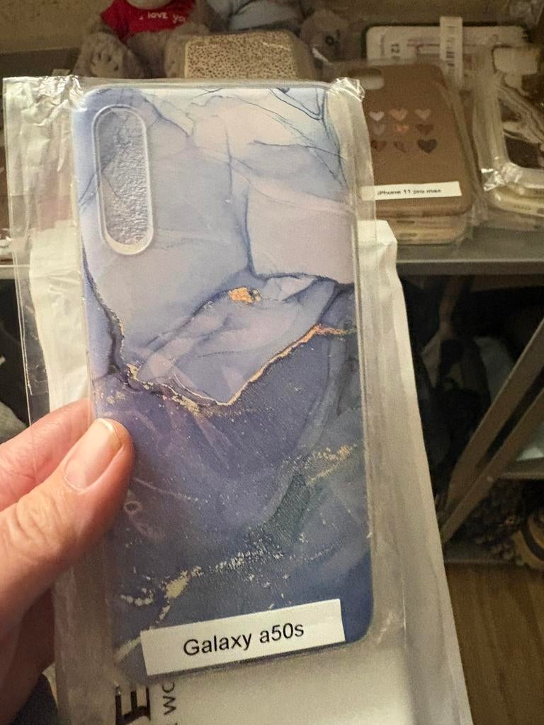 partij van 59 telefoonhoesjes iphone en samsung, Ophalen of Verzenden, Nieuw, IPhone XS, Hoesje of Tasje