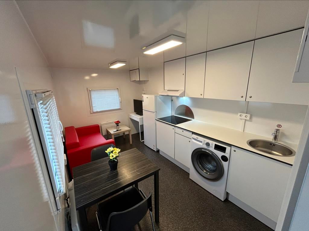 Mobiele woonunit voor 2 personen 730 cm  plug&play, Verzenden, Te Huur, Info@vanderheijdenverhuur.nl, 5421WN