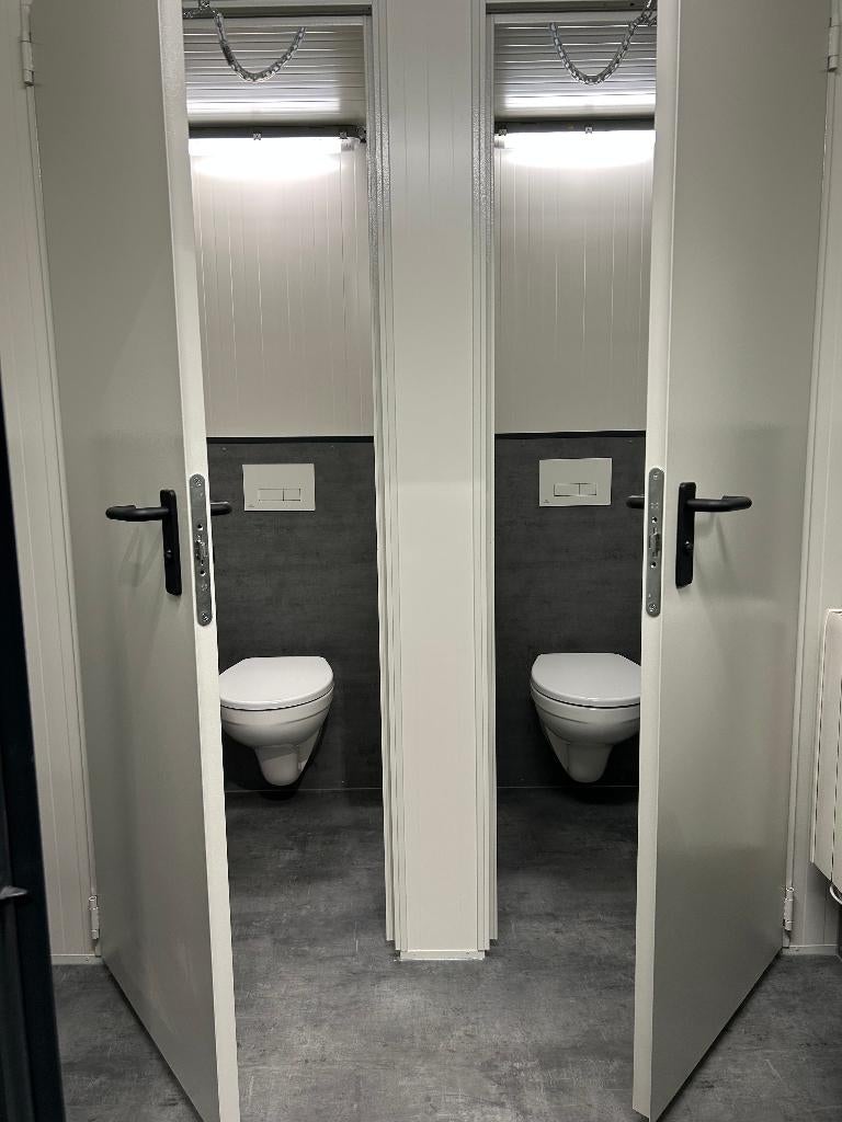 Te huur 9Ft toilet container | Mobiele toiletvoorziening, Ophalen of Verzenden, Nieuw, Overige