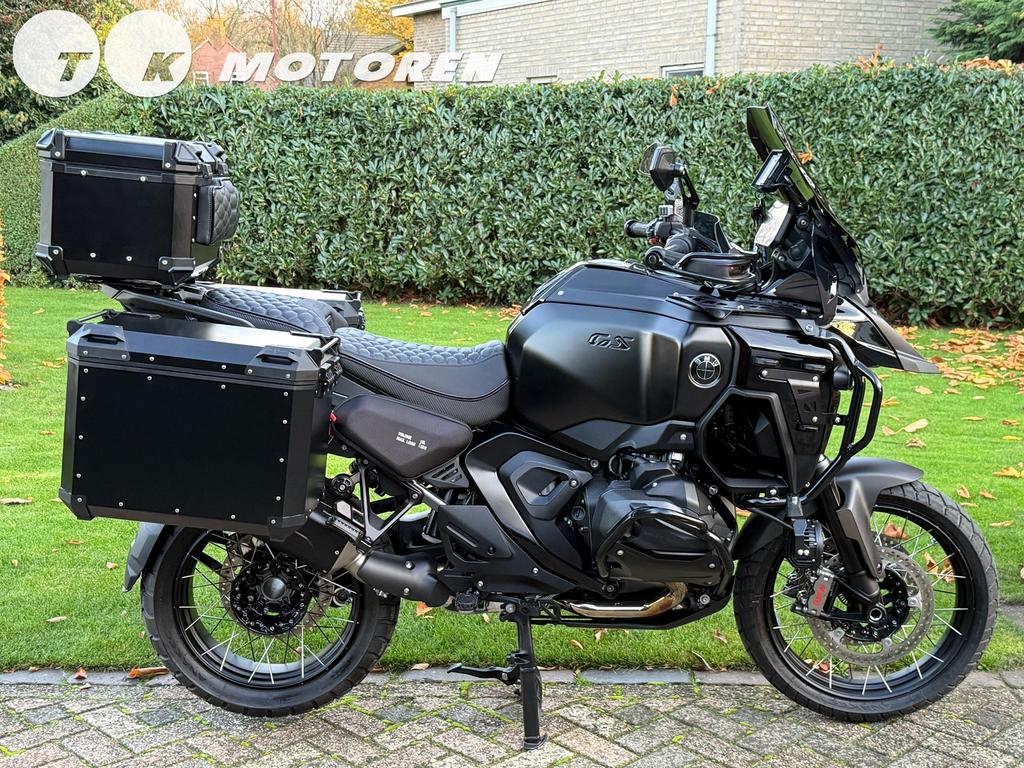 ⭐️ UNIEKE CUSTOM BMW R 1300 GS ADVENTURE ASA BLACK EDITION, 2 cilinders, Motorrijbewijs A, Meer dan 35 kW, Toermotor