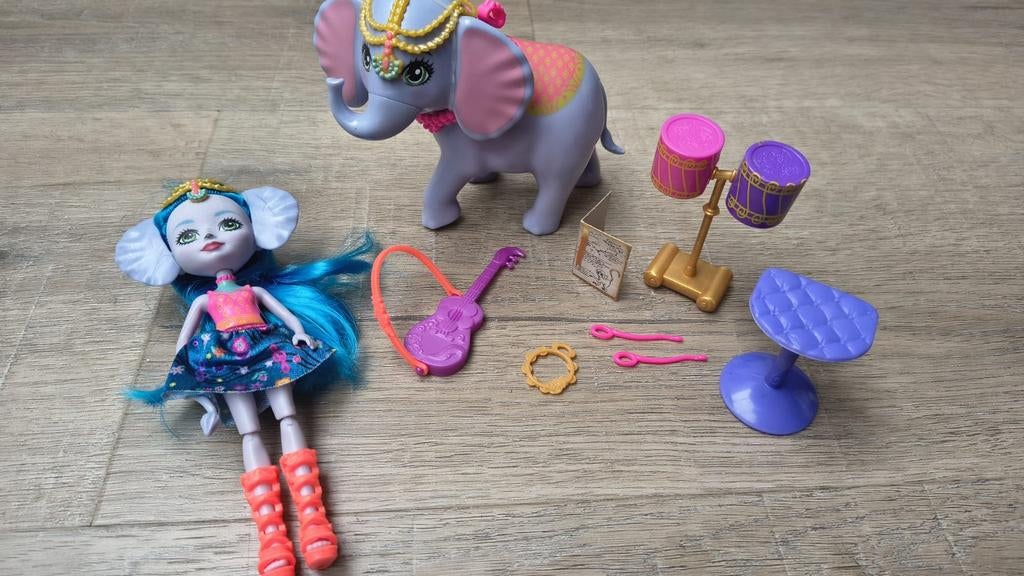 Entchantimals olifant, Ophalen of Verzenden, Zo goed als nieuw