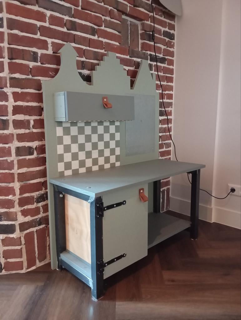 Werkbankje / keukentje, Ophalen, Gebruikt
