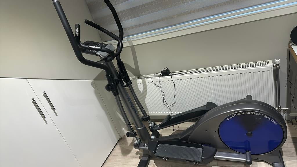 Cross trainer elliptical, Ophalen, Zo goed als nieuw, Benen, Crosstrainer