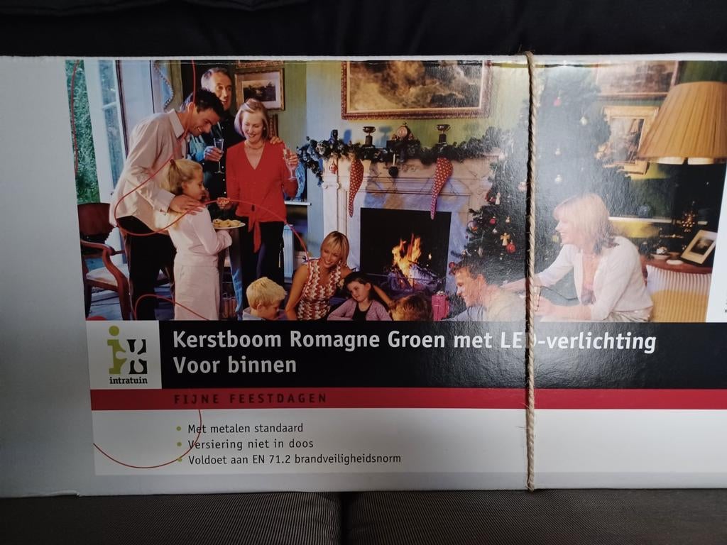 Intratuin kunstkerstboom Romagne 120 cm met verlichting, Diversen, Kerst, Ophalen