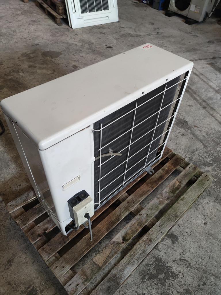 Toshiba buitenunit RAV-SM1103AT-E warmtepomp airco inverter, Koelen en Ontvochtigen, Timer, Refurbished, 3 snelheden of meer