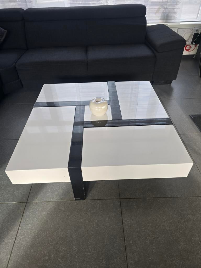 Moderne hoogglans salontafel - 100x100 cm, Huis en Inrichting, Tafels | Salontafels, Kunststof, Vierkant, Ophalen of Verzenden
