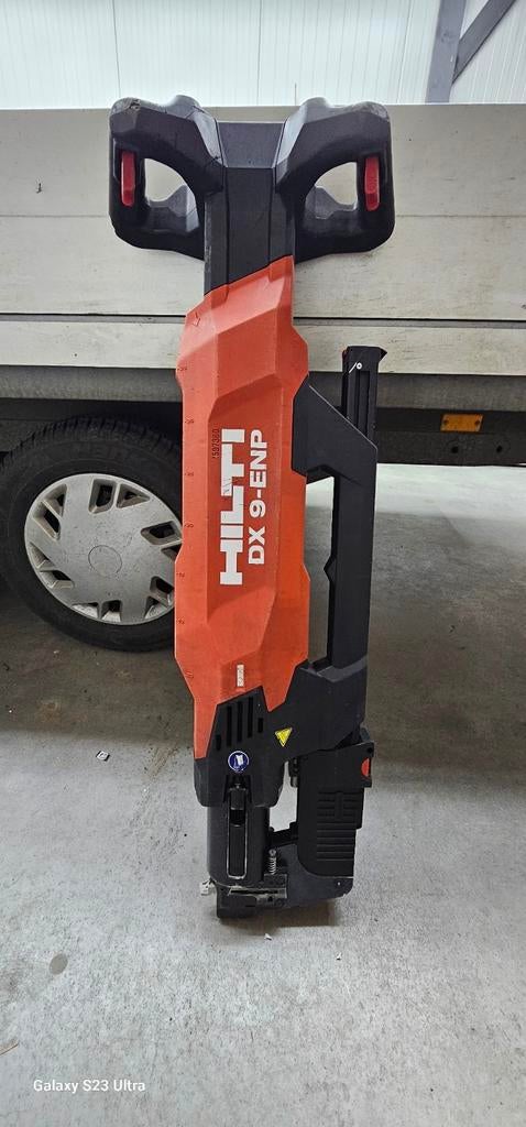 Hilti DX 9-ENP, Doe-het-zelf en Verbouw, Ophalen of Verzenden, Zo goed als nieuw