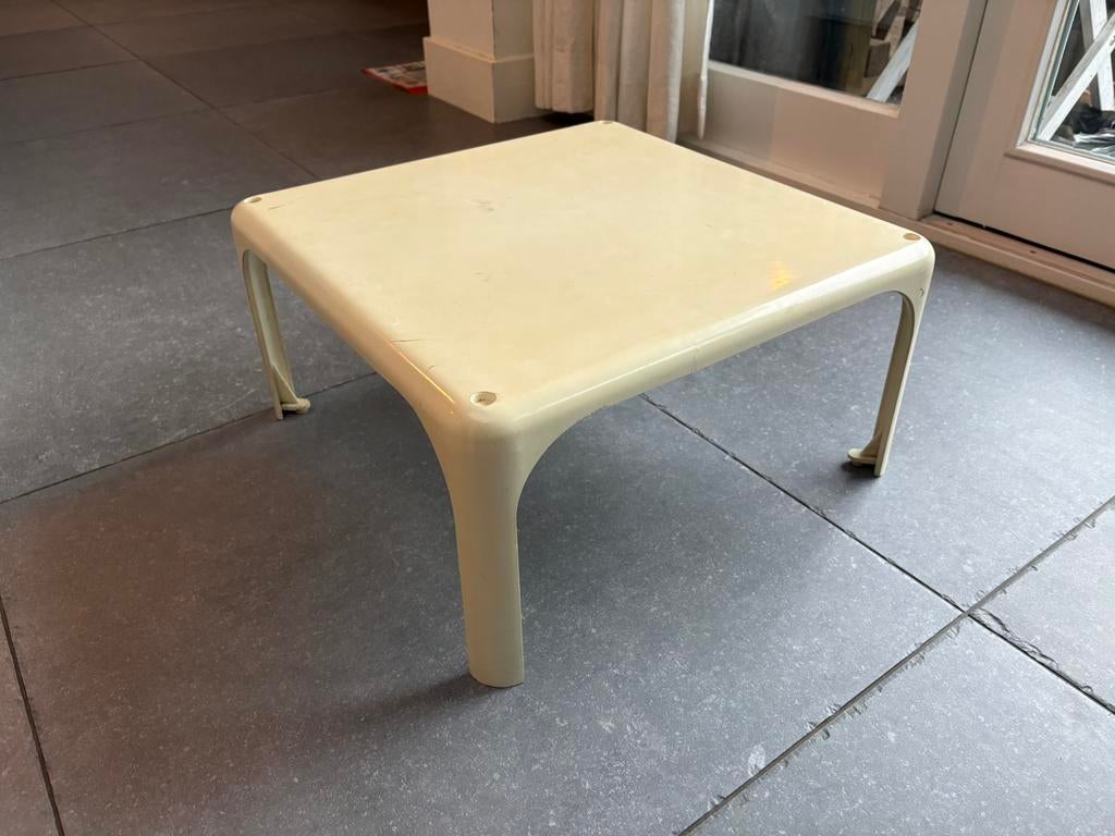 Artemide salontafel Milano Demetrio 45, Huis en Inrichting, Gebruikt, Design, Rechthoekig, Ophalen