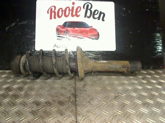 Schokdemperpoot rechts-voor van een Audi A3, Gebruikt, -, -, -