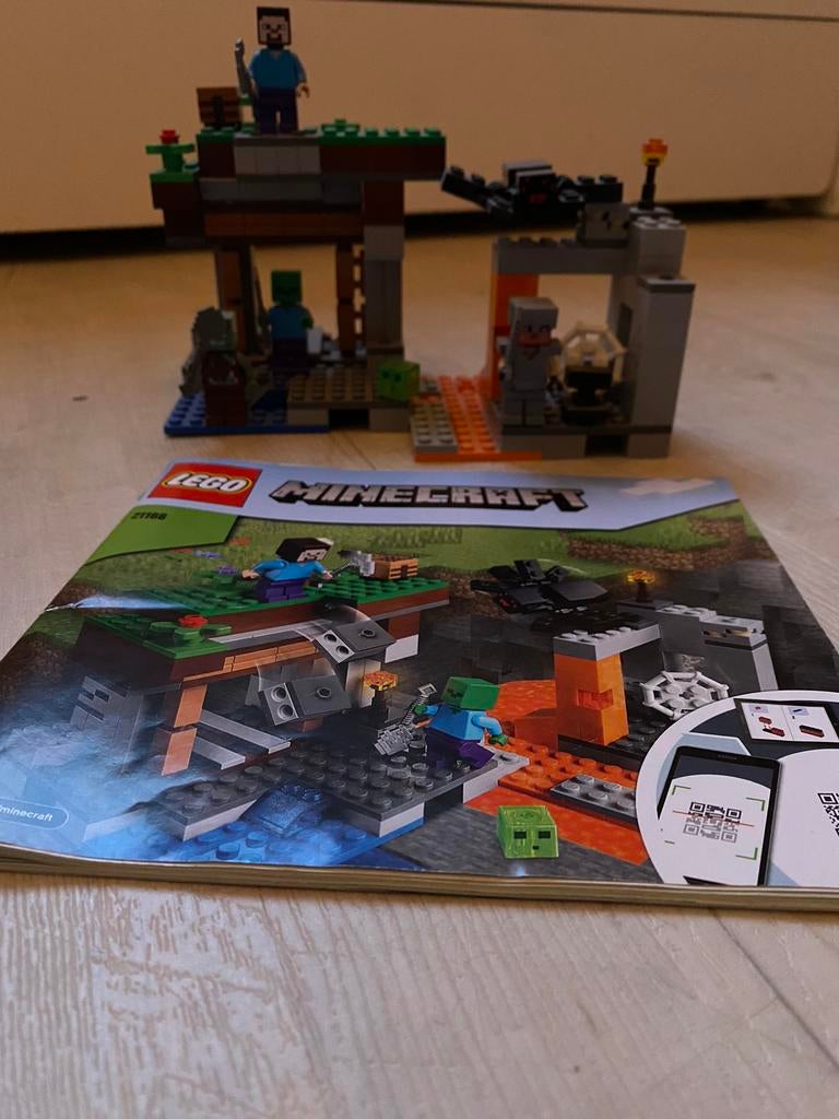 Lego minecraft, Ophalen of Verzenden, Zo goed als nieuw, Complete set, Lego