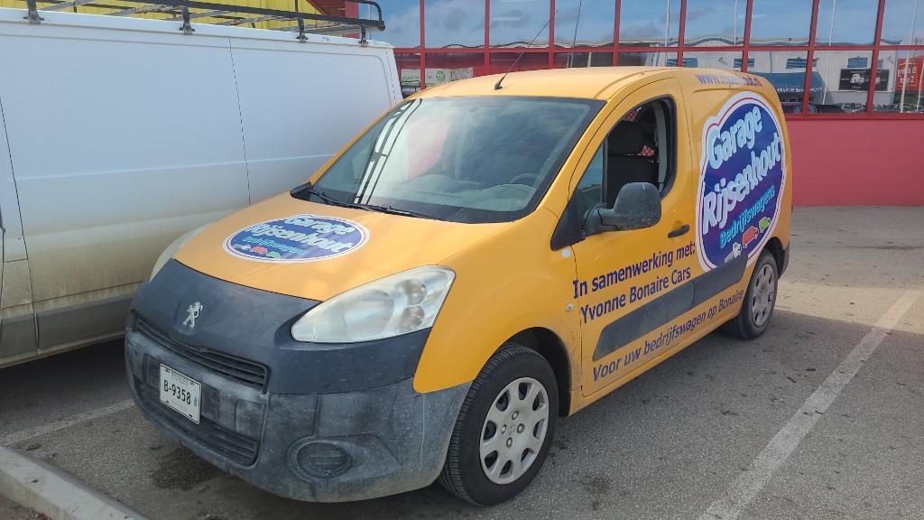 Uw bedrijfswagen op Bonaire in 4 weken, Ophalen of Verzenden
